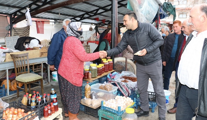 Toroslar Belediye Başkanı Yılmaz, Ayvagediği Mahallesi’nde vatandaşlarla buluştu