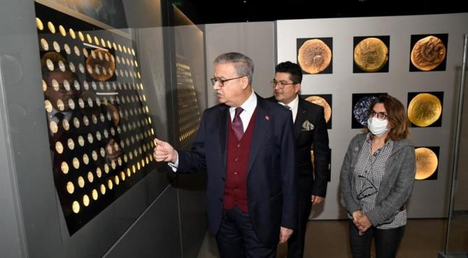 Vali Su: Mersin Arkeoloji Müzesi mutlaka görülmeli