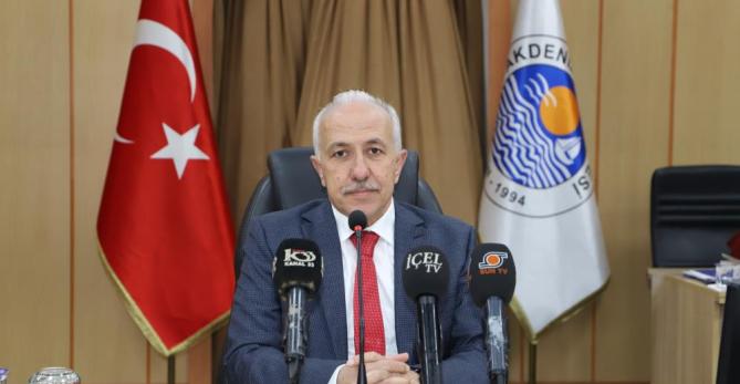 Akdeniz Belediyesinden çiftçilere gübre yardımı