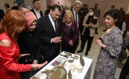 “Seçilmiş Yakınlıklar” sergisi kapılarını açtı