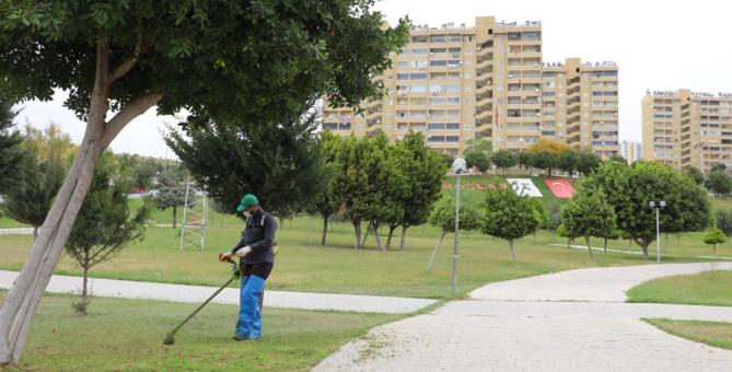 Başkan Yılmaz: Parklarımızı yenileyerek modern görünüm kazandırıyoruz