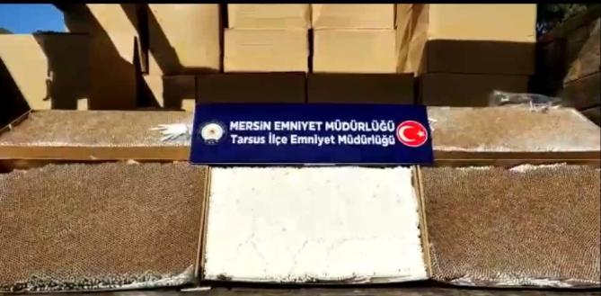 Mersin’de 5 milyon adet dolu makaron ele geçirildi
