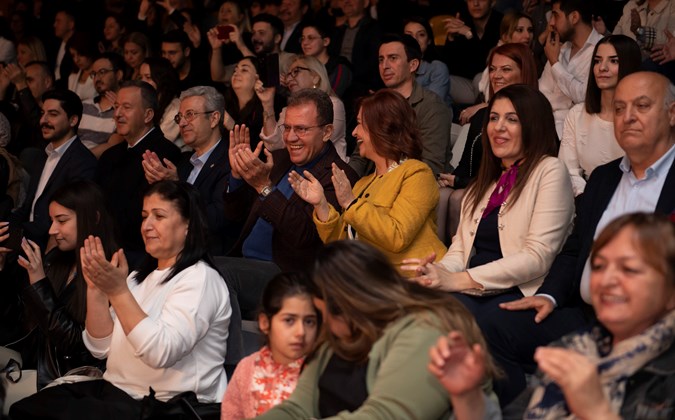 Başkan Seçer ve Meral Seçer, Büyükşehir Kent Orkestrası’nın Bahar Konseri’ni dinledi