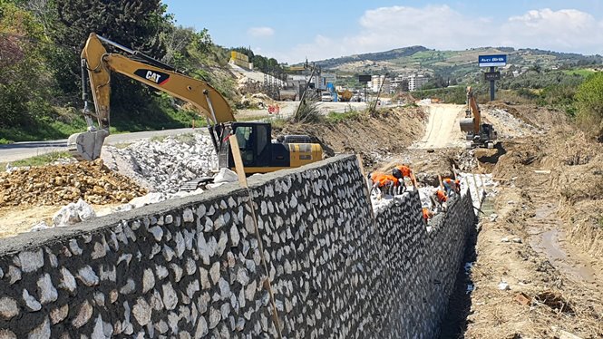 Büyükşehir’den Tarsus-Çamlıyayla Karayolu’nun başlangıç noktasında kapsamlı çalışma