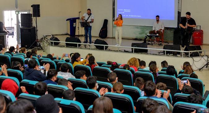 Öğrenciler, motivasyon etkinliği ile moral buldu