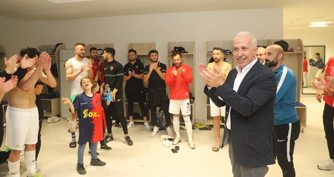 Başkan Gültak: Mersin yeniden diriliş hikayesi yazıyor