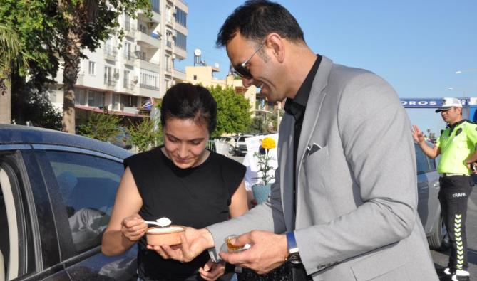 Sürücülere yoğurtlu tanıtım