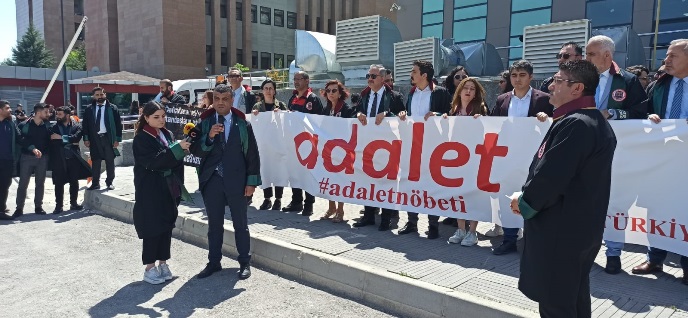 Baro Başkanları hukuksuz yargılamalar için Adalet Nöbeti tuttu