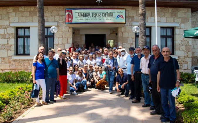 Yaş Almışlar, Ata mirasında duygu dolu anlar yaşadı