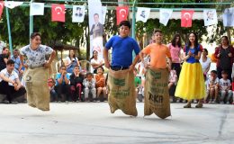 Tarsus’un köylerinde çocuklar 3 gün bayram coşkusu yaşadı