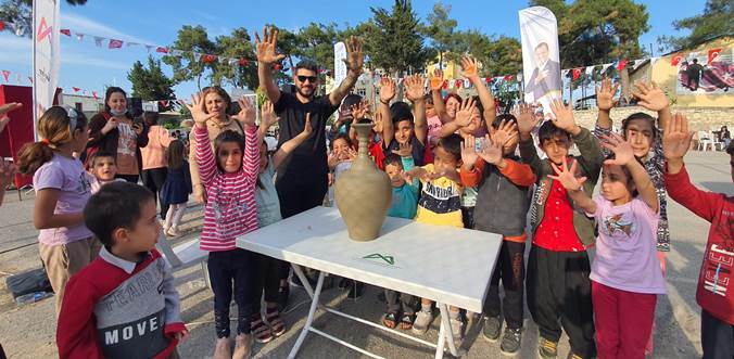 Mersin Büyükşehir ve Tadeka’nın Köy Şenlikleri renkli görüntülere sahne oluyor