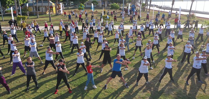 Başkan Seçer, ‘Bilinçli Spor’ etkinliğinde vatandaşlarla spor yaptı