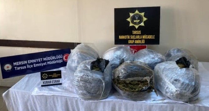 Mersin’de hayvan kemiklerinin arasında uyuşturucu ele geçirildi