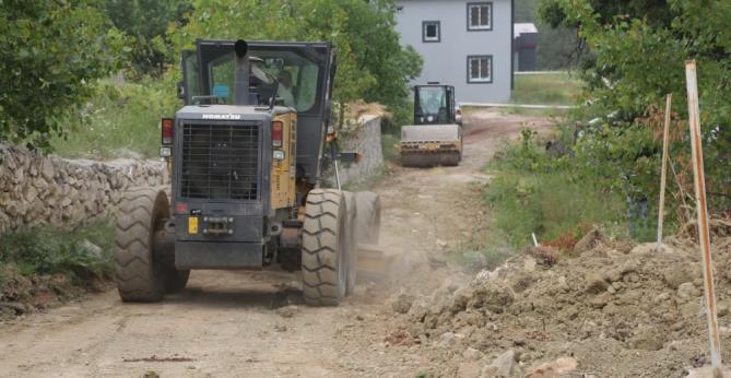 Toroslar Belediyesinden yayla yollarına bakım