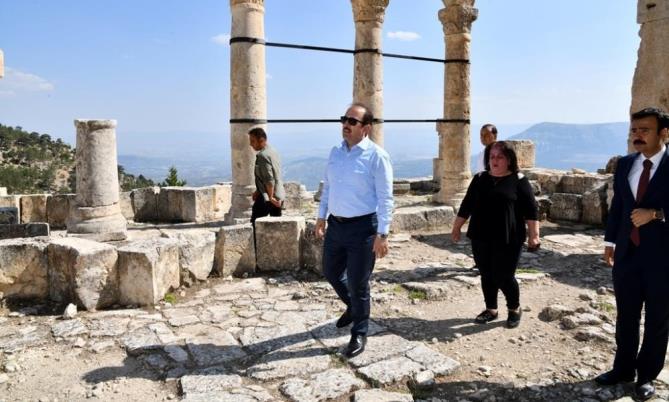 Vali Pehlivan, Mut’un doğal ve tarihi güzelliklerini gezdi