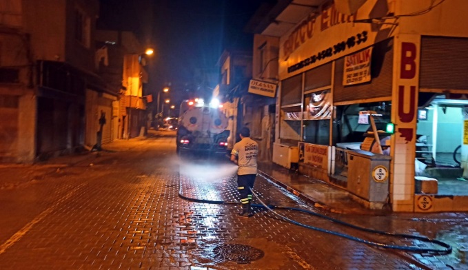 Akdeniz’de her gün 400 ton çöp toplanıyor