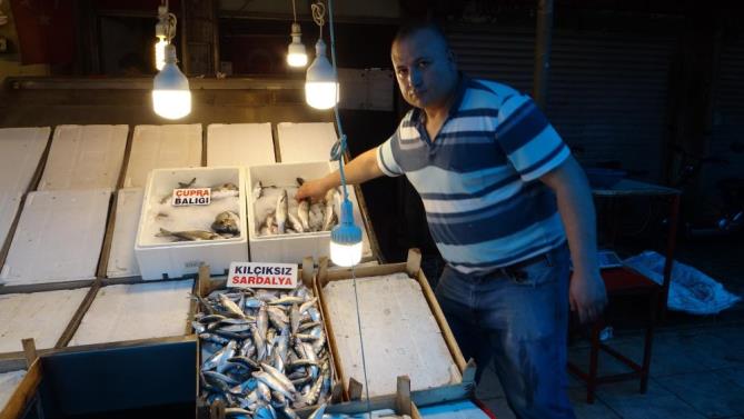 Av yasağından sonra tezgahlar boş kaldı