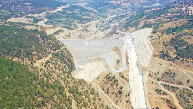 Sorgun Barajında çalışmalar devam ediyor
