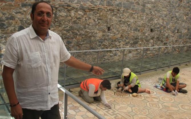 Bin 500 yıl öncesine ait, mozaikle süslü hamam restore edildi