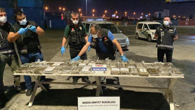 Muz konteynerinde 48 kilo 800 gram kokain ele geçirildi