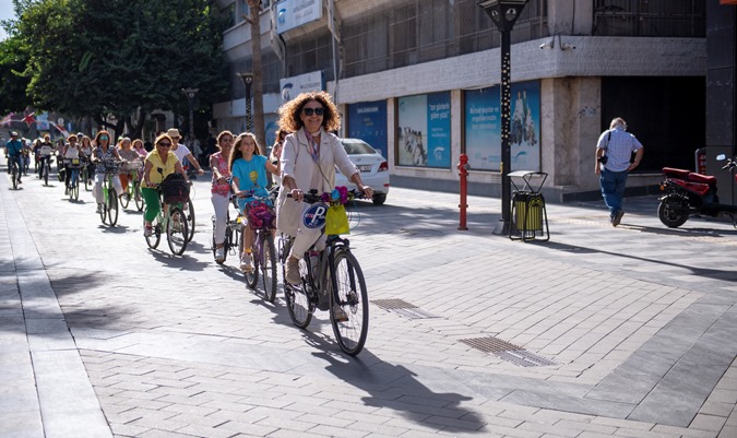 Kadınlardan ‘Bisiklet Kenti Mersin’in Mimarı Başkan Seçer’e teşekkür ziyareti