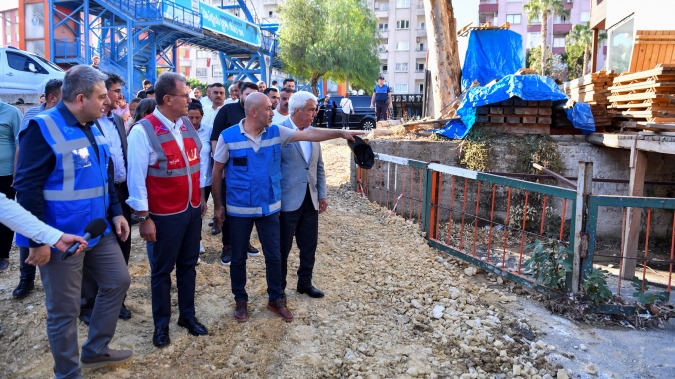 Başkan Seçer: Belediyeler arasında parti ayrımı yapılmamalı