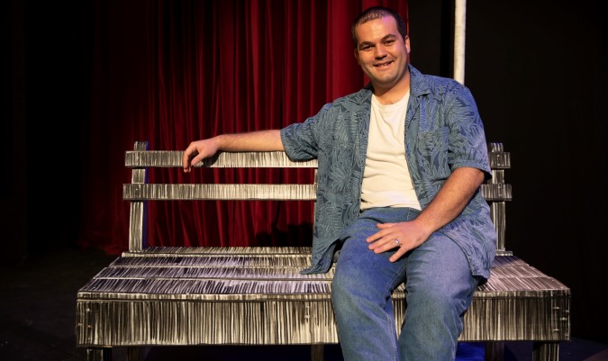 Şehir Tiyatrosu Sanatçısı Ustaoğlu “En iyi genç yetenek ödülünü” aldı