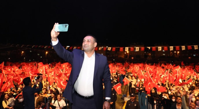 Toroslar’da Cumhuriyet Bayramı ‘Ceza’ konseriyle kutlanacak