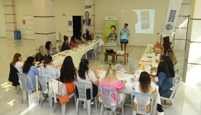 Yenişehir Belediyesinden öğretmenlere lego ve STEM eğitimi