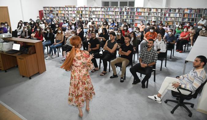 Yenişehir Belediyesinden üniversitelilere cinsiyet eşitliği eğitimi