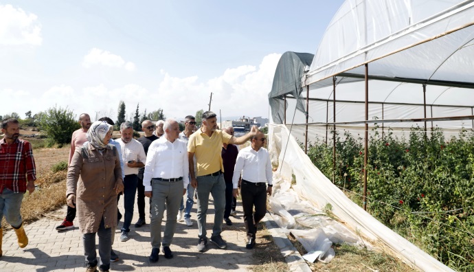 Gültak, hortumdan etkilenen bölgelerde incelemelerde bulundu