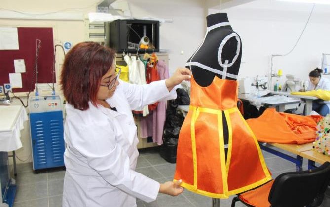 Narenciye temalı defilenin hazırlıkları sürüyor