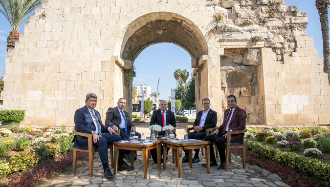 Seçer: Vatan sevgimiz sorgulandığı zaman ‘Siyasetin kirli oyunlarından biri’ derim