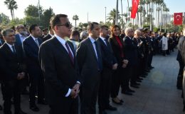 Yenişehir’de Ata’ya saygı duruşu