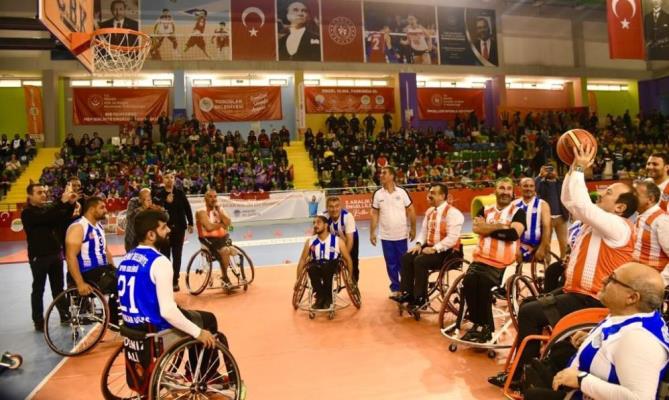 Vali Pehlivan: “Engelli kardeşlerimizin her zaman yanındayız”