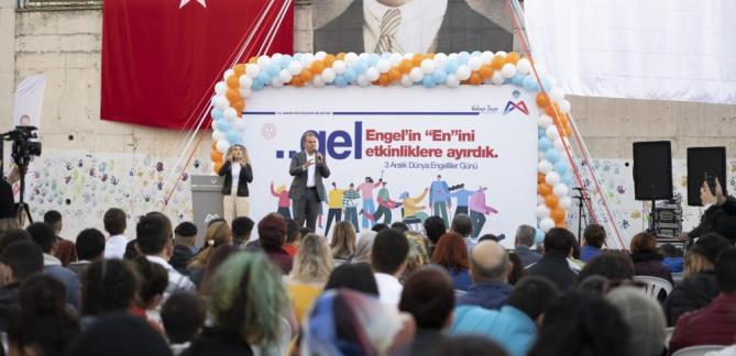 Başkan Seçer: Engelli bireylerimizin ve ailelerinin her zaman destekçisiyim