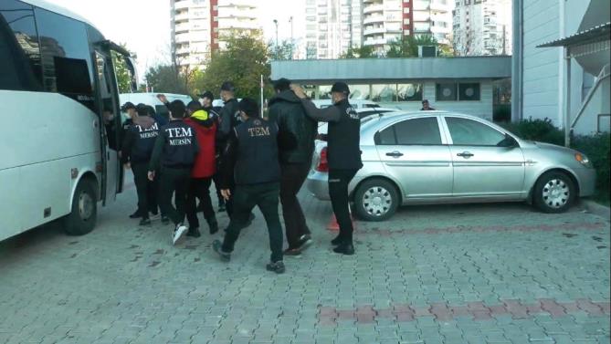 Mersin’de 3 DEAŞ şüphelisi tutuklandı