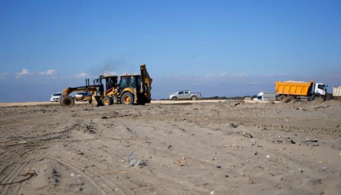 Tarsus plajı yaza hazırlanıyor