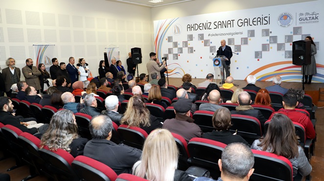 Tarihi Mersin Evi Akdeniz Sanat Galerisine Dönüştü