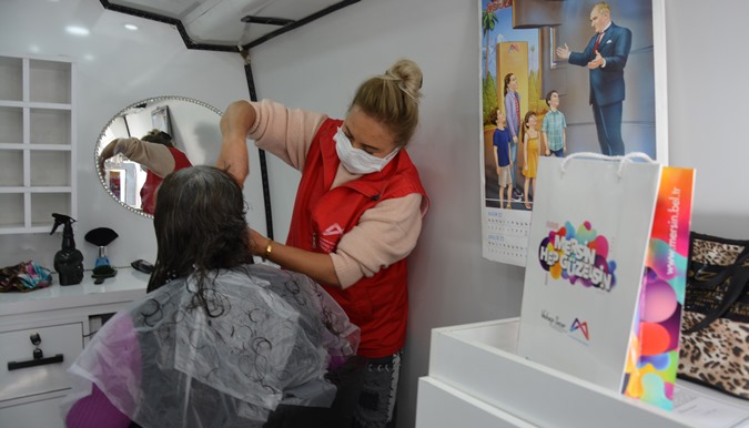 “Mobil Kuaför” aracı kırsal mahallelerin hizmetinde