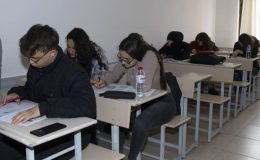 Büyükşehir, depremzedelere eğitim alanında da kucak açıyor