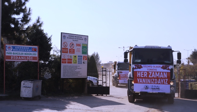 Akdeniz Belediyesi’nden deprem bölgesine içme suyu ve yakacak yardımı