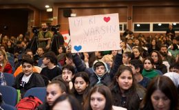 Başkan Seçer, öğrencilerin yarışma heyecanına ortak oldu