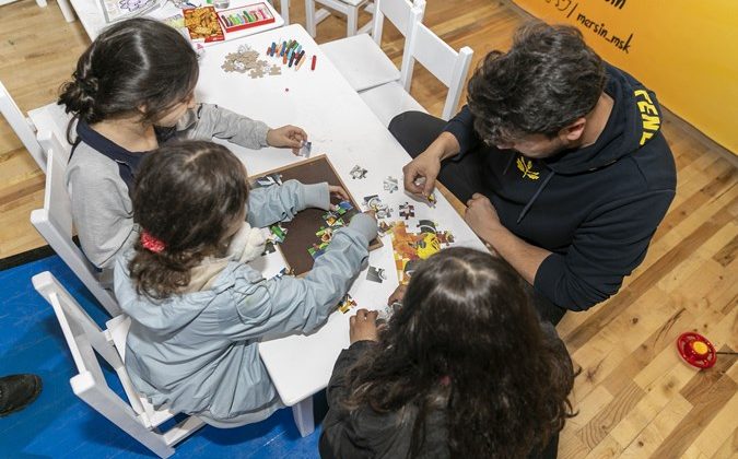 “Çocukların depremin etkilerini atlatabilmeleri için oyun oynamaları gerekiyor”