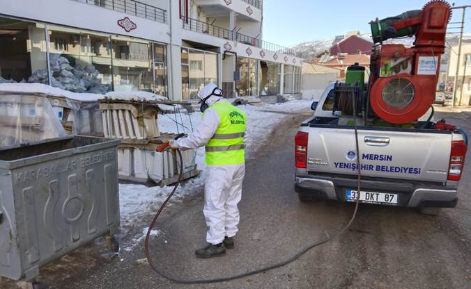 Yenişehir Belediyesi afet bölgesinde dezenfeksiyon çalışmalarına başladı
