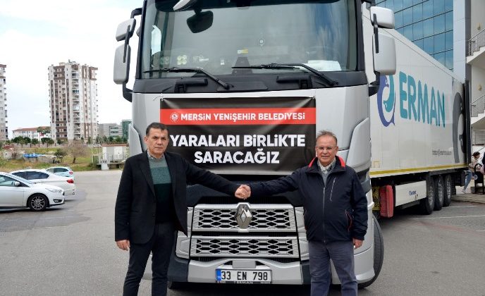 Yenişehir Belediyesinin yardım tırları bölgeye gönderildi