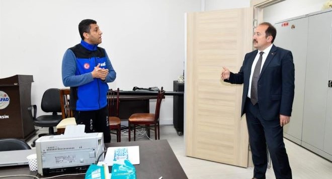 Vali Pehlivan, AFAD İl Müdürlüğünde incelemelerde bulundu