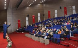 Toroslar Belediyesinden çalışanlarına motivasyon semineri