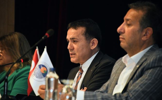 Başkan Özyiğit: Belediyenin yararı demek, Yenişehir halkının yararı demektir: