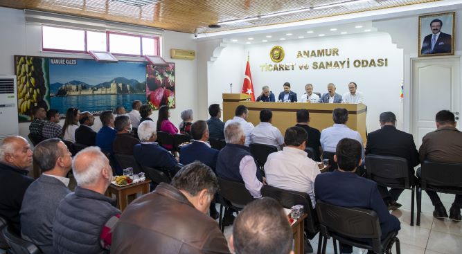 Seçer, Anamur halkıyla bir araya geldi